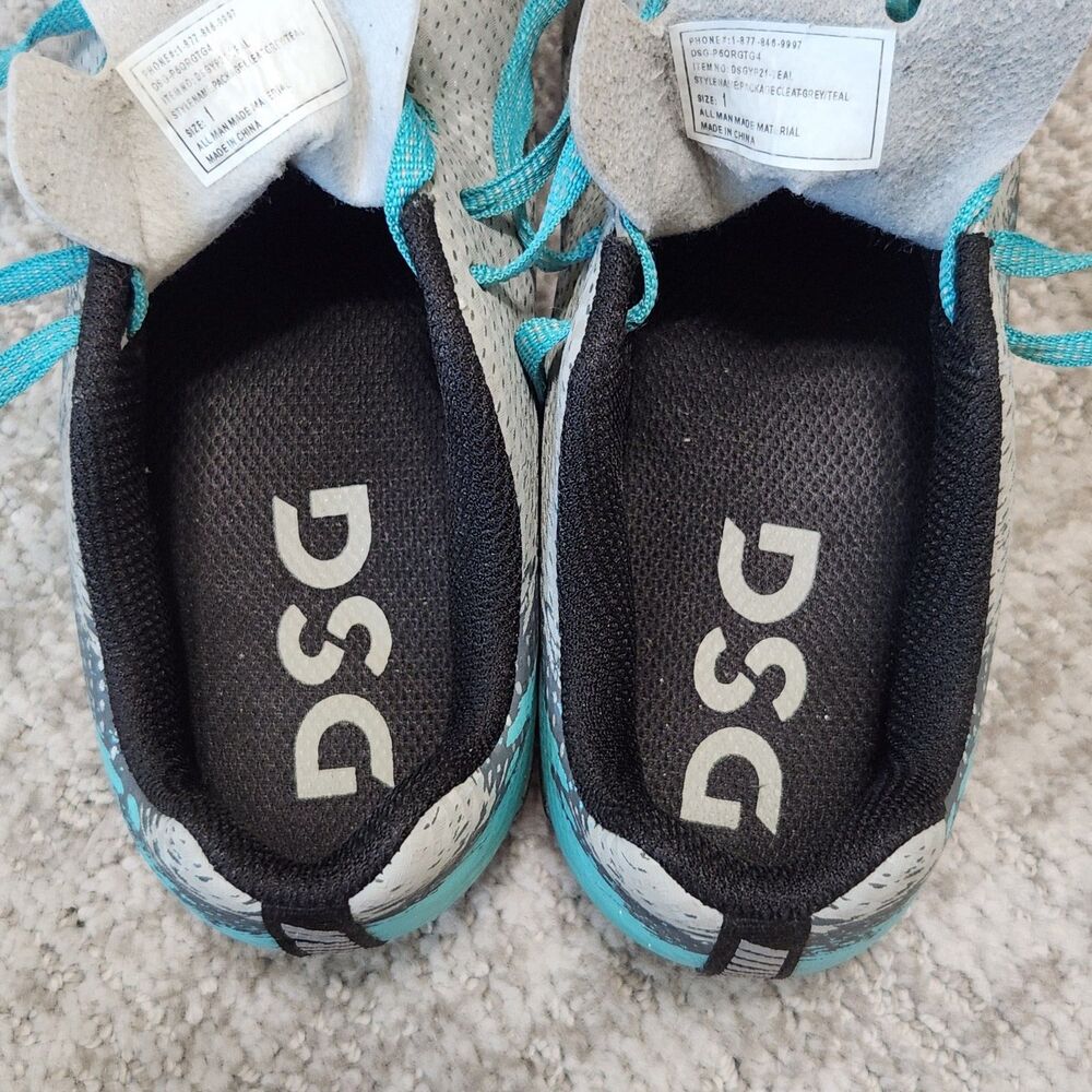 DSG youth Speed Viper soccer cleats size 1 - Picture 8 of 10